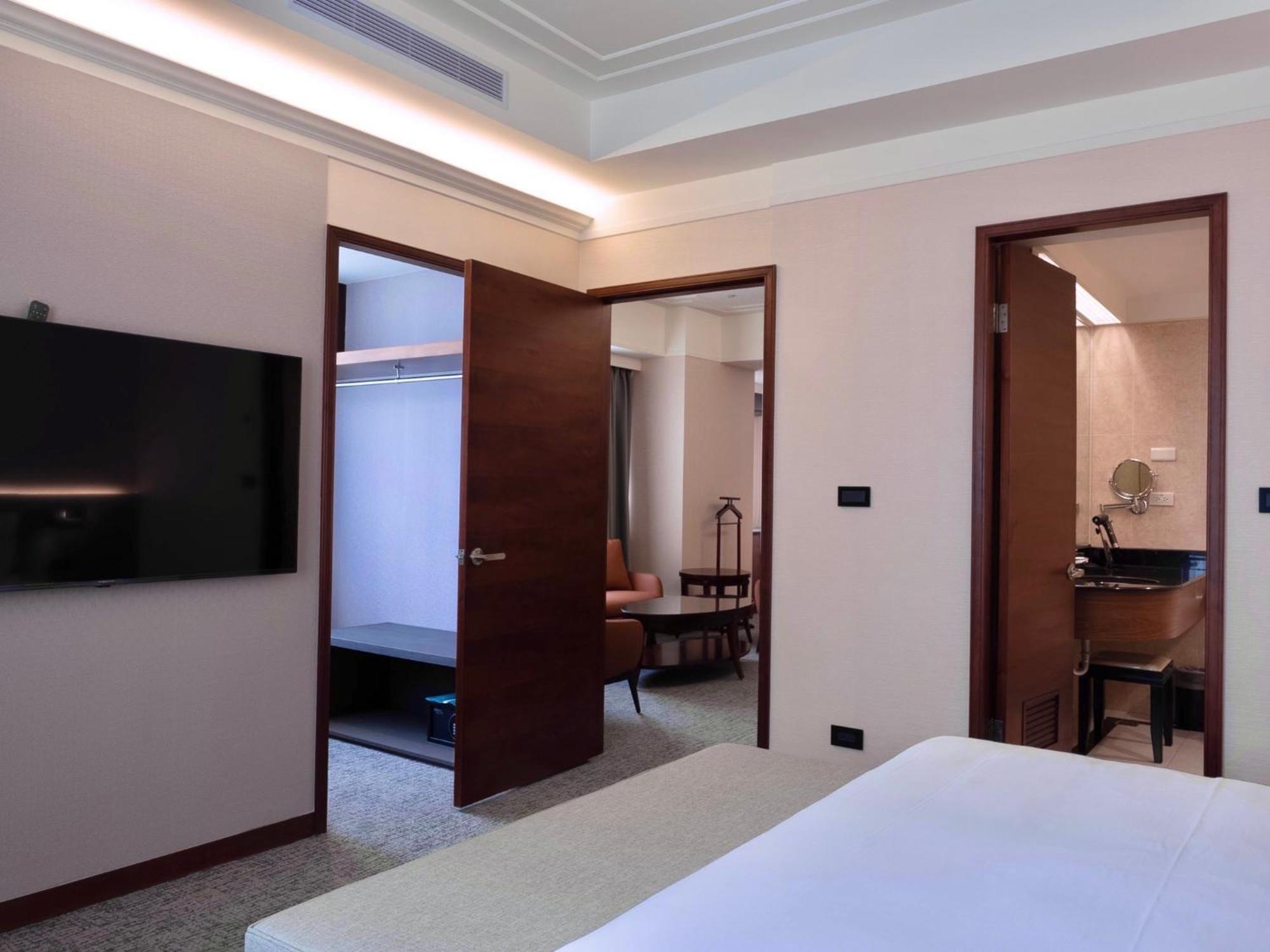 Hotel Fullon Poshtel Jhongli Zhongli Exterior foto