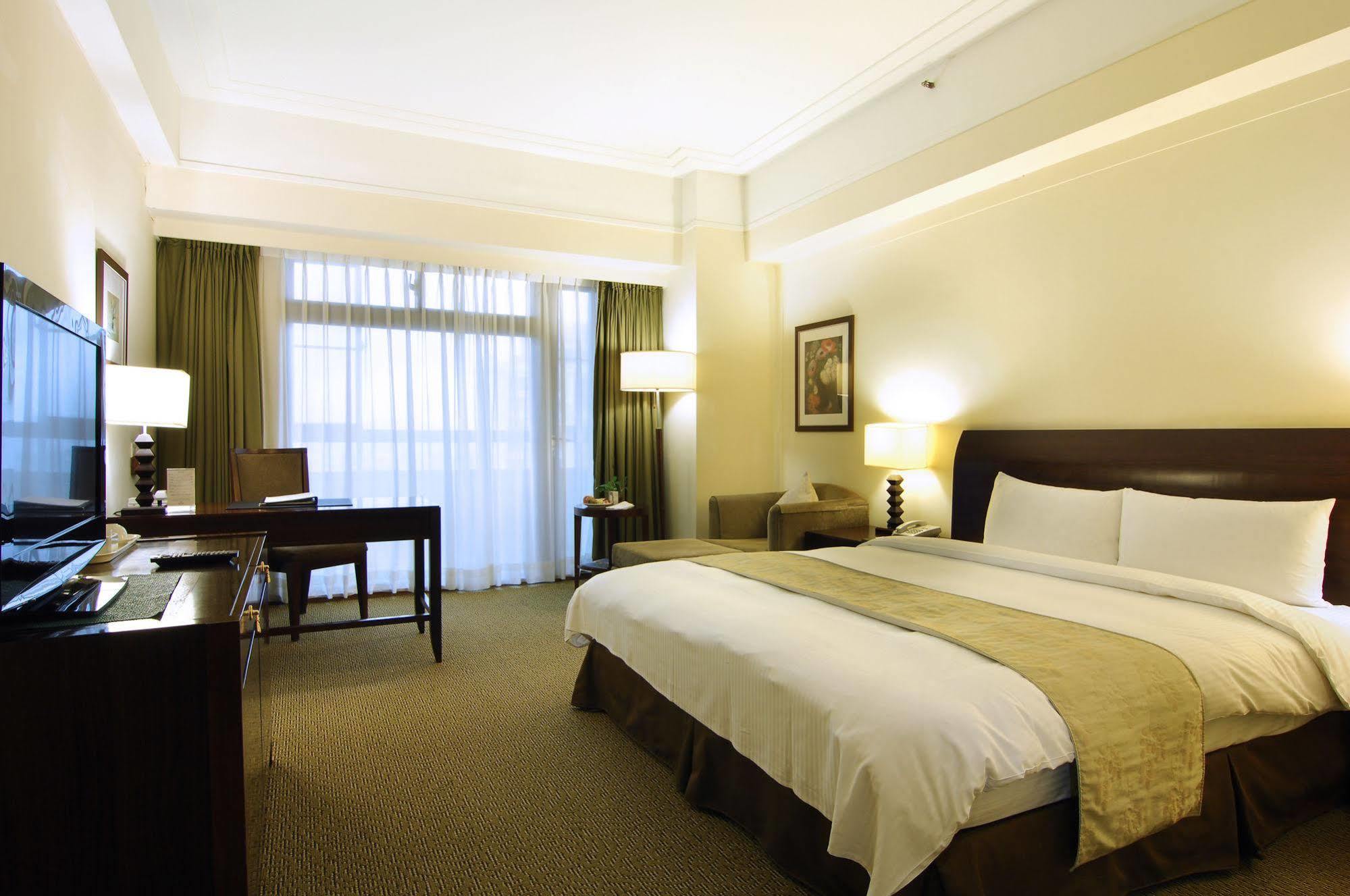 Hotel Fullon Poshtel Jhongli Zhongli Exterior foto